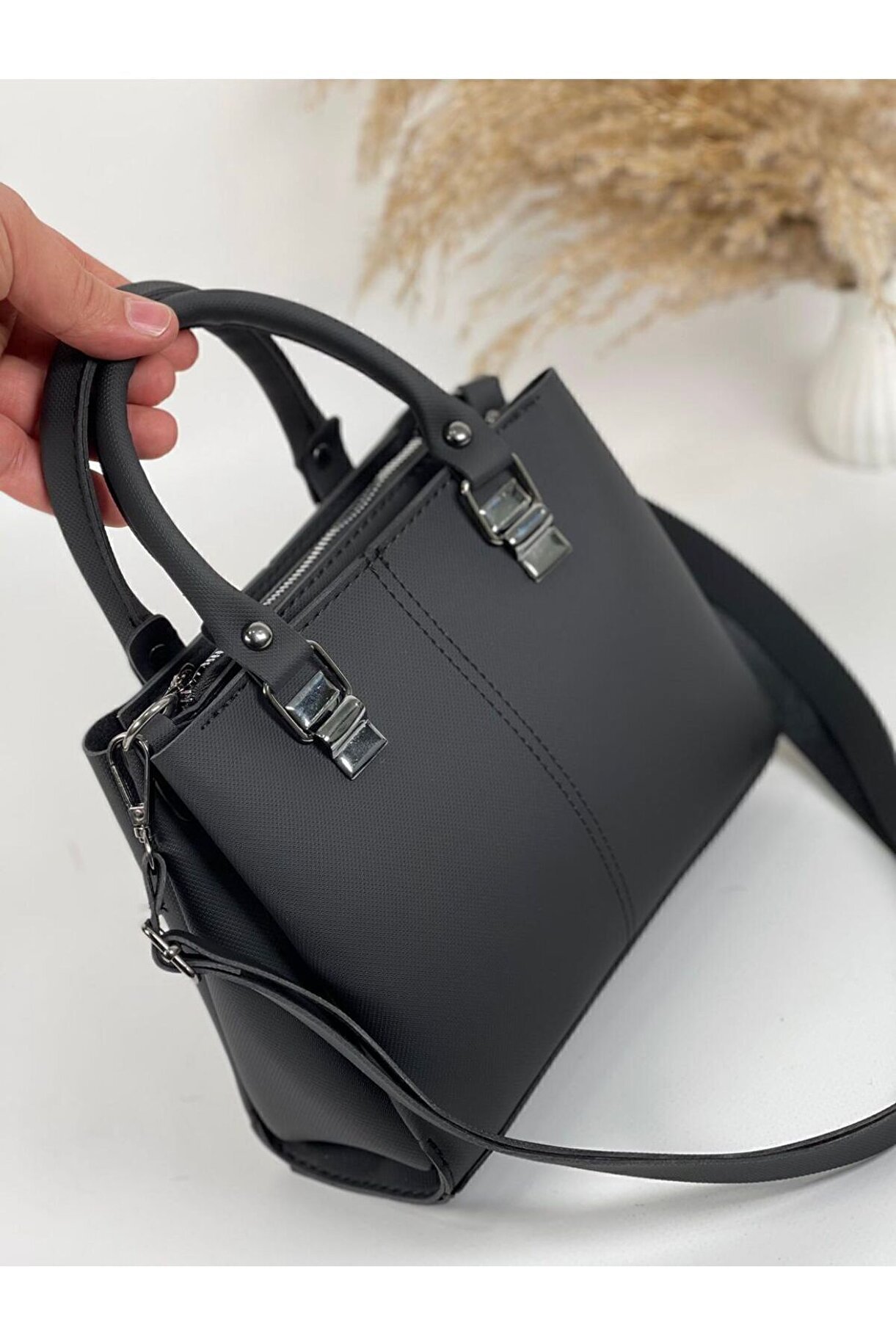 HONEY BAG حقيبة كتف نسائية من VAMOS مكونة من 3 أقسام