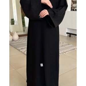 Rosana عباية مرام, عباية انيقة بتصميم نباتي بسيط