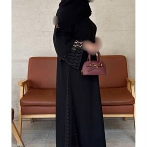 Elena عبايه خواطر نص كلوش بأطراف يد دانتيل